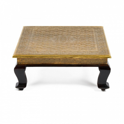 Столик Secret De Maison GOLDEN HAVELY ( mod. BJ-002) дерево манго, 46х46x18, этническая чеканка (поставляется по 2 шт) фото Столик Secret De Maison GOLDEN HAVELY ( mod. BJ-002) дерево манго, 46х46x18, этническая чеканка (поставляется по 2 шт). Фото