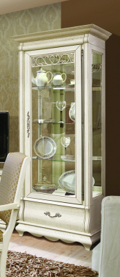 Шкаф Оскар с витриной ММ-210-01/01. Фото