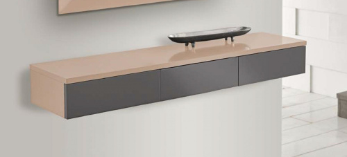 Консоль CLOE 673. Фото №1